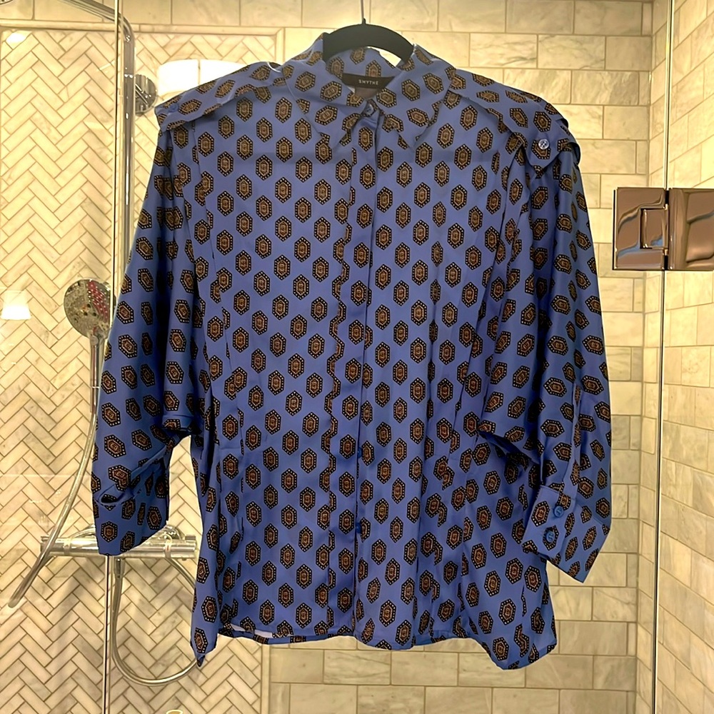 Smythe blouse size L